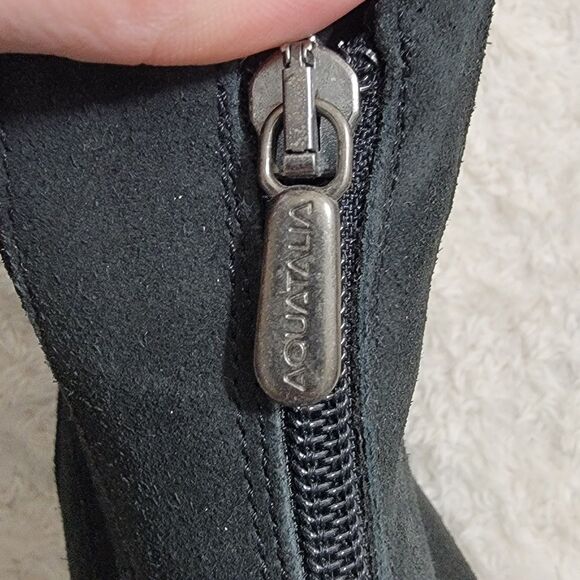 Aquatalia Front Zip Weatherproof Suede Ankle Boot Leather Made In Italy Sz 8.5 - Picture 3 of 16